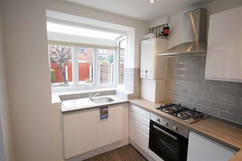 18 Thackeray Grove, Droylsden, Manchester, M43 7NB