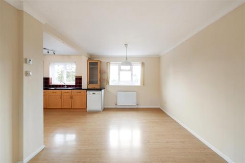 88 Allingham Road, Reigate, RH2 8HX