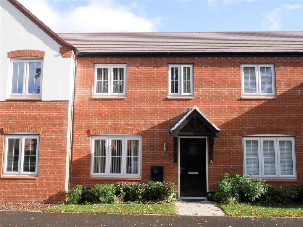 Dewberry Road, Tidbury Green, Solihull 2 bed terraced house £275,000
