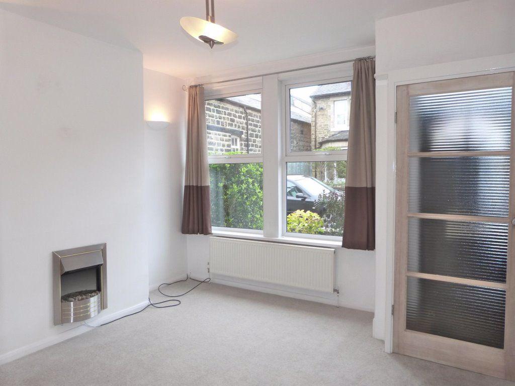 Coronation Grove, Harrogate, HG2 2 bed terraced house £695 pcm (£160 pw)