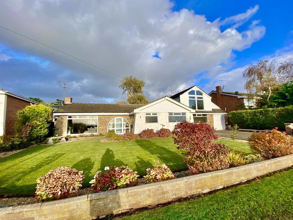 Davenport Road, Heswall, Wirral 4 bed detached bungalow £675,000