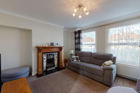 26 Cowdray Square, Deal, CT14 9ES