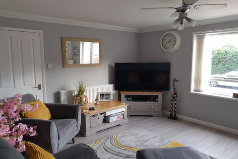 8 Ecton Park Road, Northampton, NN3 5EB