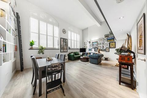 Flat 28, 1 Reed Place, London, SW4 7LD