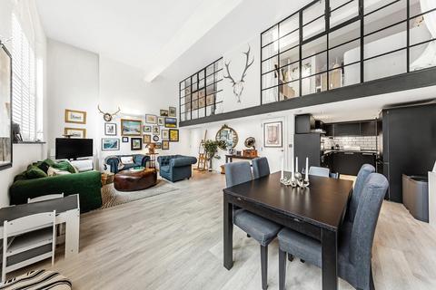 Flat 28, 1 Reed Place, London, SW4 7LD