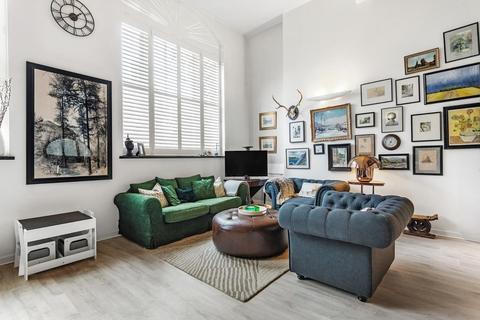 Flat 28, 1 Reed Place, London, SW4 7LD