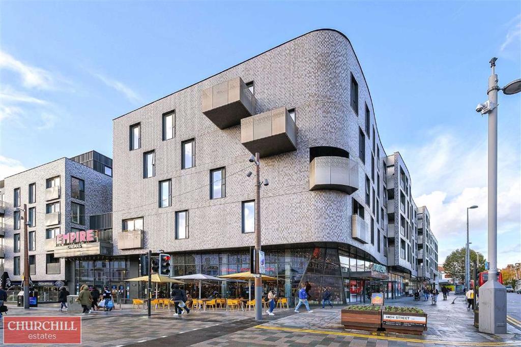 Chaplin House, Walthamstow, London 2 bed flat £465,000