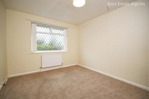 Marlboro Common Lane, Meir Heath, Stoke-on-trent, ST3 7PF