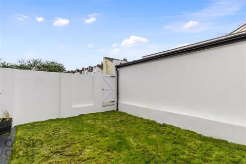 62 Bates Road, Brighton, BN1 6PG
