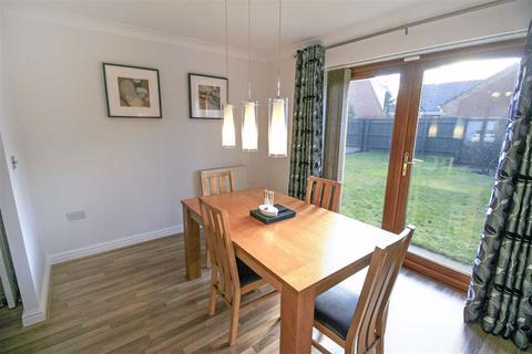9 Benton Close, Moulton Chapel, Spalding, PE12 0QE