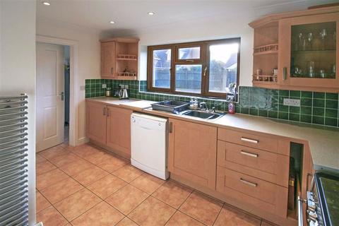9 Benton Close, Moulton Chapel, Spalding, PE12 0QE