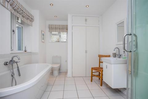 22 Above Town, Dartmouth, TQ6 9RG