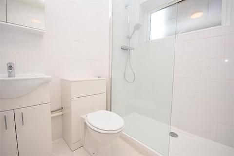 2 Rayners Close, Wembley, HA0 2JU