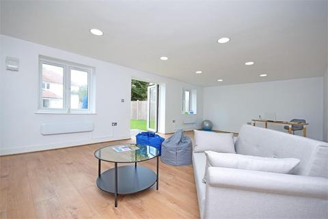 1 Medway Gardens, Wembley, HA0 2RW