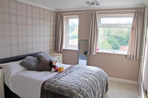 34 Bream, Tamworth, B77 1HR