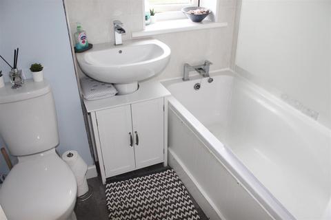 34 Bream, Tamworth, B77 1HR