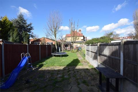 3 Bourne View, Greenford, UB6 7QS