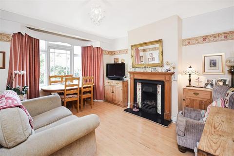 33 East Court, Wembley, HA0 3QL