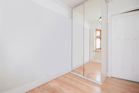 33 East Court, Wembley, HA0 3QL