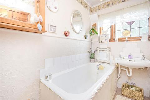 33 East Court, Wembley, HA0 3QL