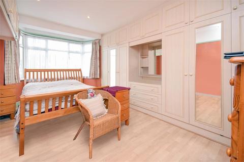 33 Carlton Avenue West, Wembley, HA0 3RE