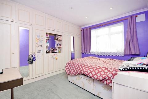 33 Carlton Avenue West, Wembley, HA0 3RE