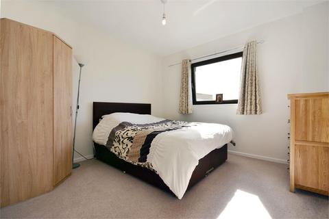 299 Williams Way, Wembley, HA0 2FW