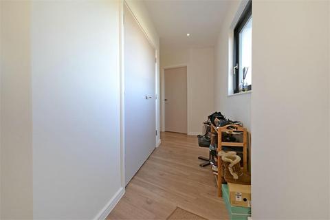 299 Williams Way, Wembley, HA0 2FW