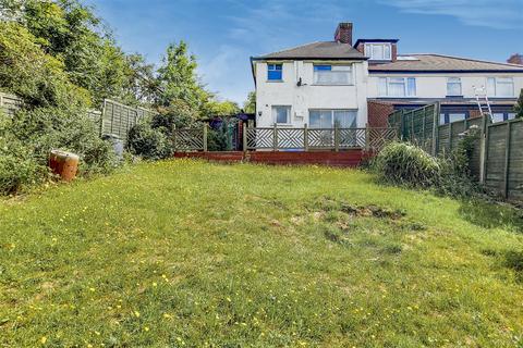 35 Mayfields, Wembley, HA9 9PR
