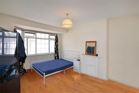 68 Central Road, Wembley, HA0 2LH