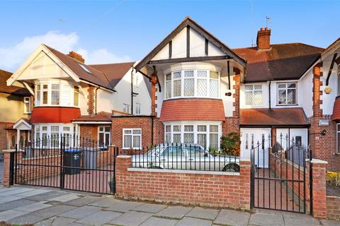 72 Ravenscroft Avenue, Wembley, HA9 9TL
