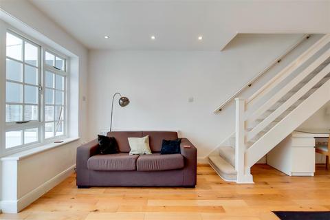 2 Waylett Place, Wembley, HA0 3BH