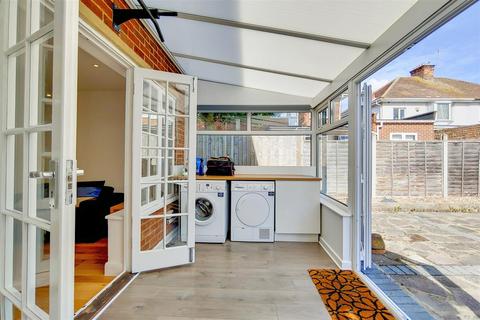 2 Waylett Place, Wembley, HA0 3BH