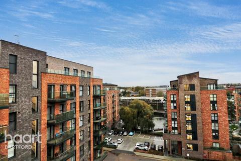 2 bedroom apartment to rent, James Smith Court, Dartford