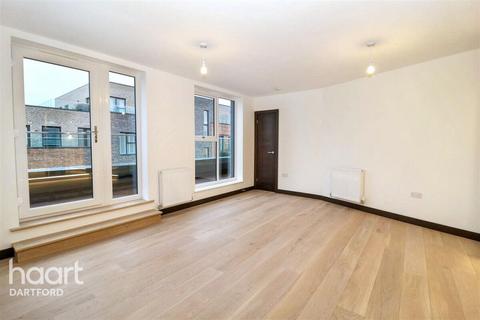 2 bedroom apartment to rent, James Smith Court, Dartford