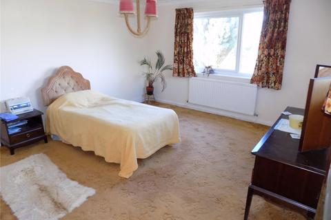 17 Chapel Close, Kehelland, Camborne, TR14 0DB
