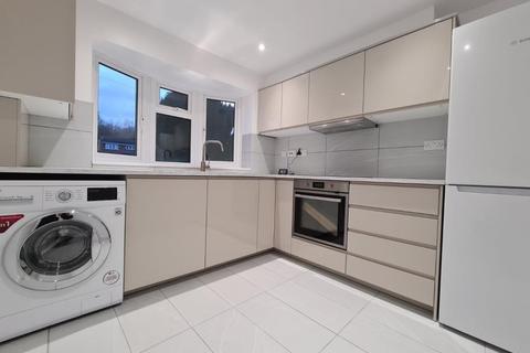 20 Howe Close, Wheatley, Oxford, OX33 1SS