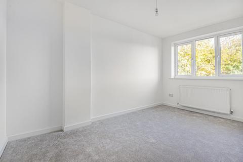 20 Howe Close, Wheatley, Oxford, OX33 1SS