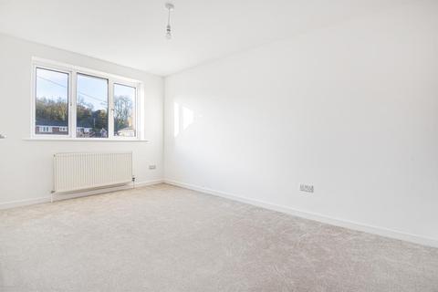 20 Howe Close, Wheatley, Oxford, OX33 1SS