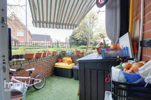 13 Bluebell Close, Rush Green, Romford, RM7 0XN