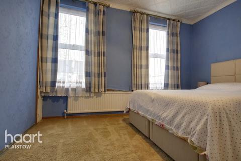 40 Woodside Road, London, E13 8RX