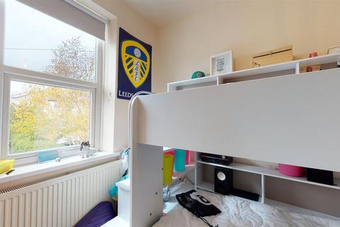 10 Wharfe View, Pool In Wharfedale, Otley, LS21 1NF