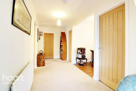 25 Abbotsbury Close, Nottingham, NG5 5AL