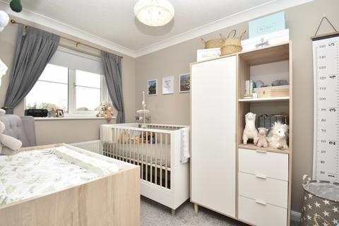 8 Knights Templars Green, Stevenage, SG2 0JY