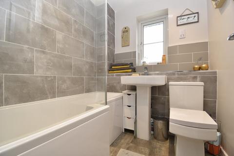 8 Knights Templars Green, Stevenage, SG2 0JY