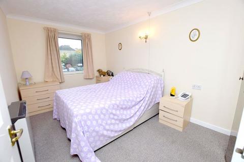 1 bedroom retirement property for sale, Hengist Court, Marsham Street, Maidstone ME14