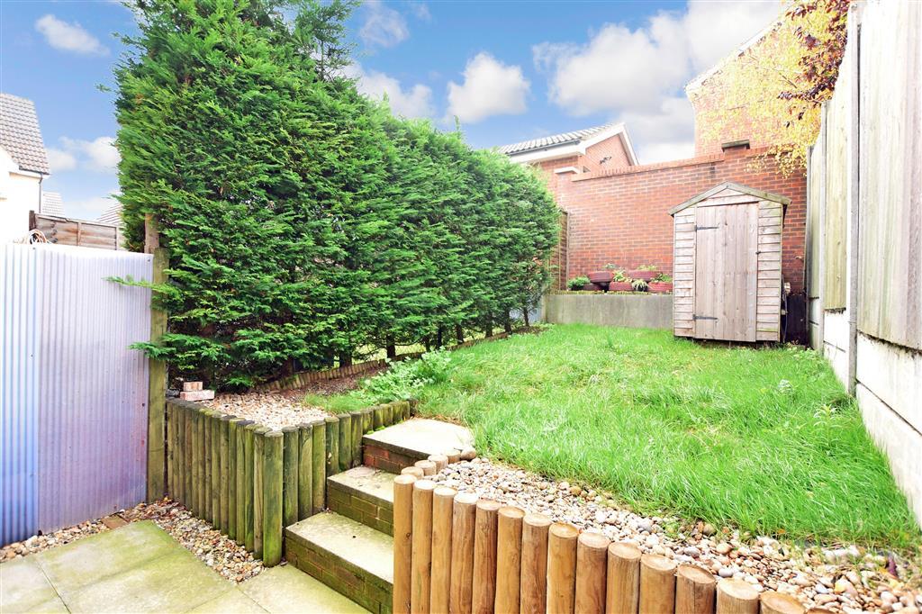 Maritime Gate, Gravesend, Kent 2 bed semidetached house £270,000