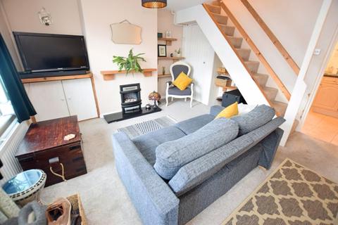 32 Dryden Road, Exeter, EX2 5BS