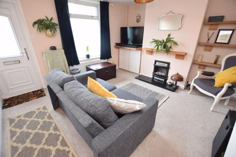 32 Dryden Road, Exeter, EX2 5BS