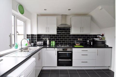 168 Coniston Road, Patchway, Bristol, BS34 5JX